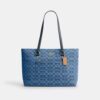 Bolsos Tote Station en denim exclusivo