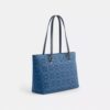 Bolsos Tote Station en denim exclusivo