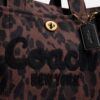 Bolsos Tote tipo cargo con estampado de leopardo