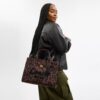 Bolsos Tote tipo cargo con estampado de leopardo