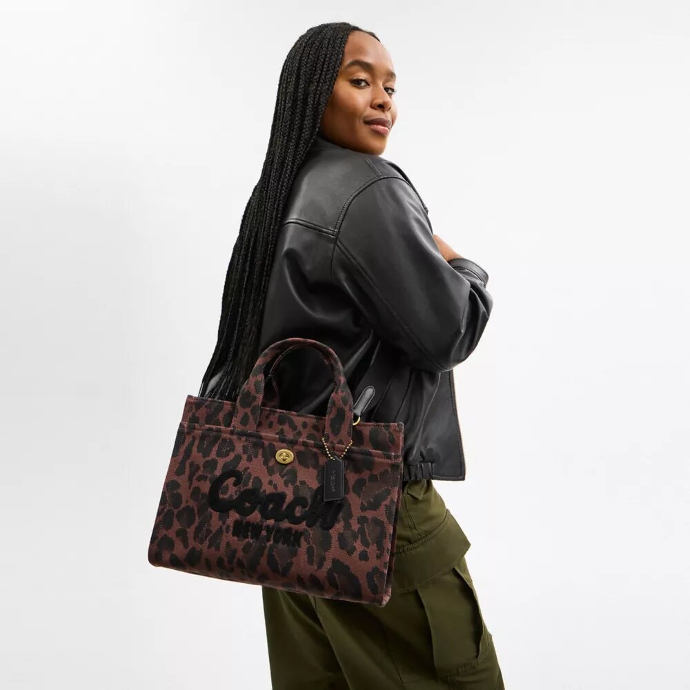 Bolsos Tote tipo cargo con estampado de leopardo