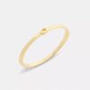 Brazalete delgado con bisagra característico