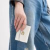 Cartera esencial para tarjetas