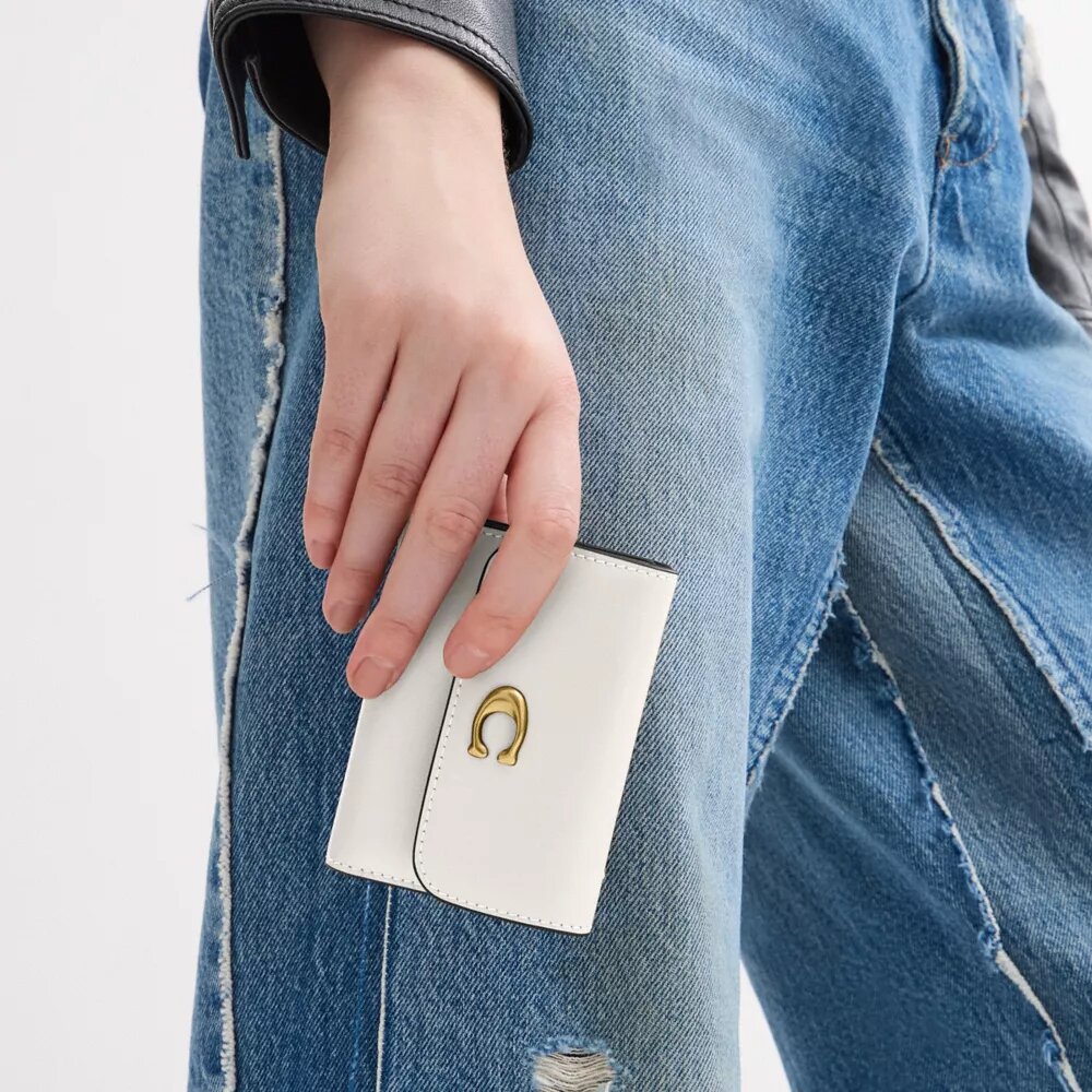 Cartera esencial para tarjetas