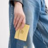 Cartera esencial para tarjetas