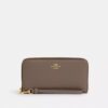 Cartera larga con cremallera envolvente