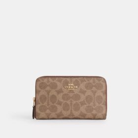 Cartera mediana con cremallera para identificaciones en Signature Canvas