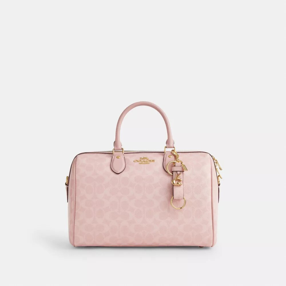 Colgante para bolsos con cierre de resorte en Signature Canvas