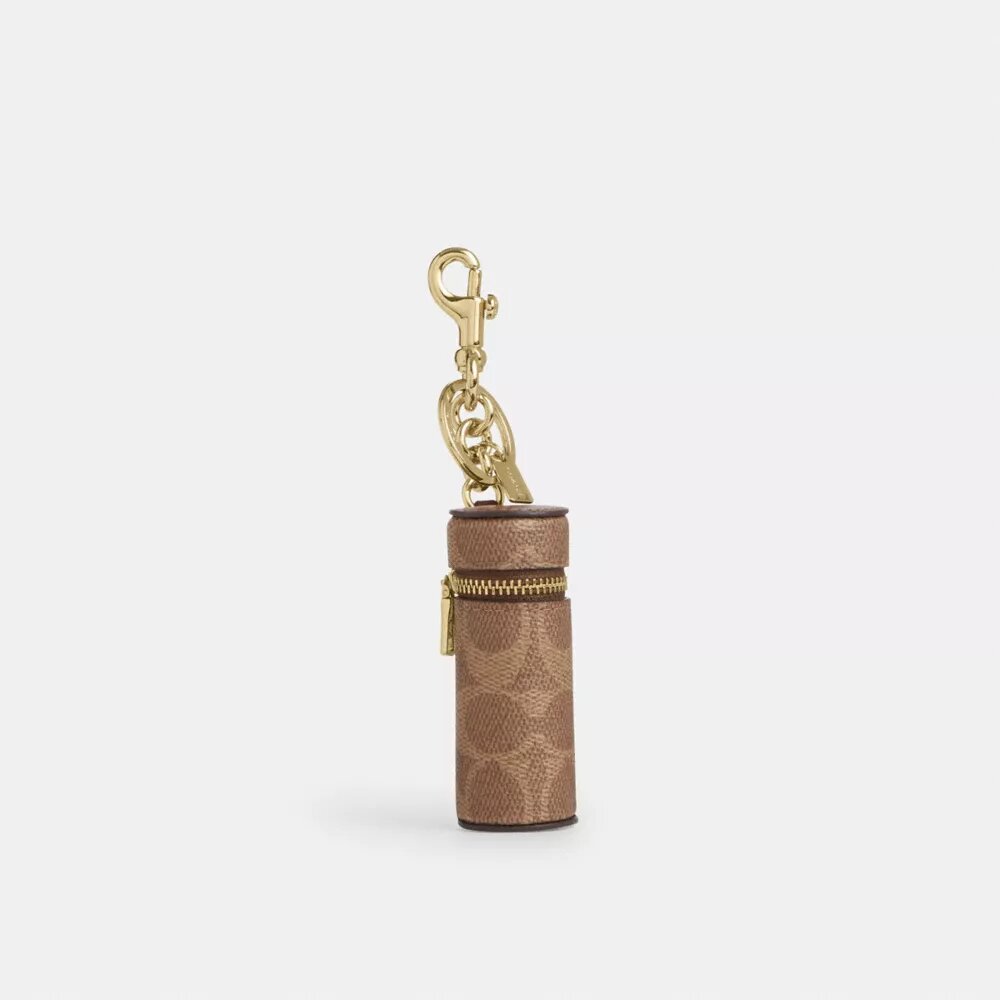 Colgantes para bolsos con forma de estuche de lápiz labial en Signature Canvas