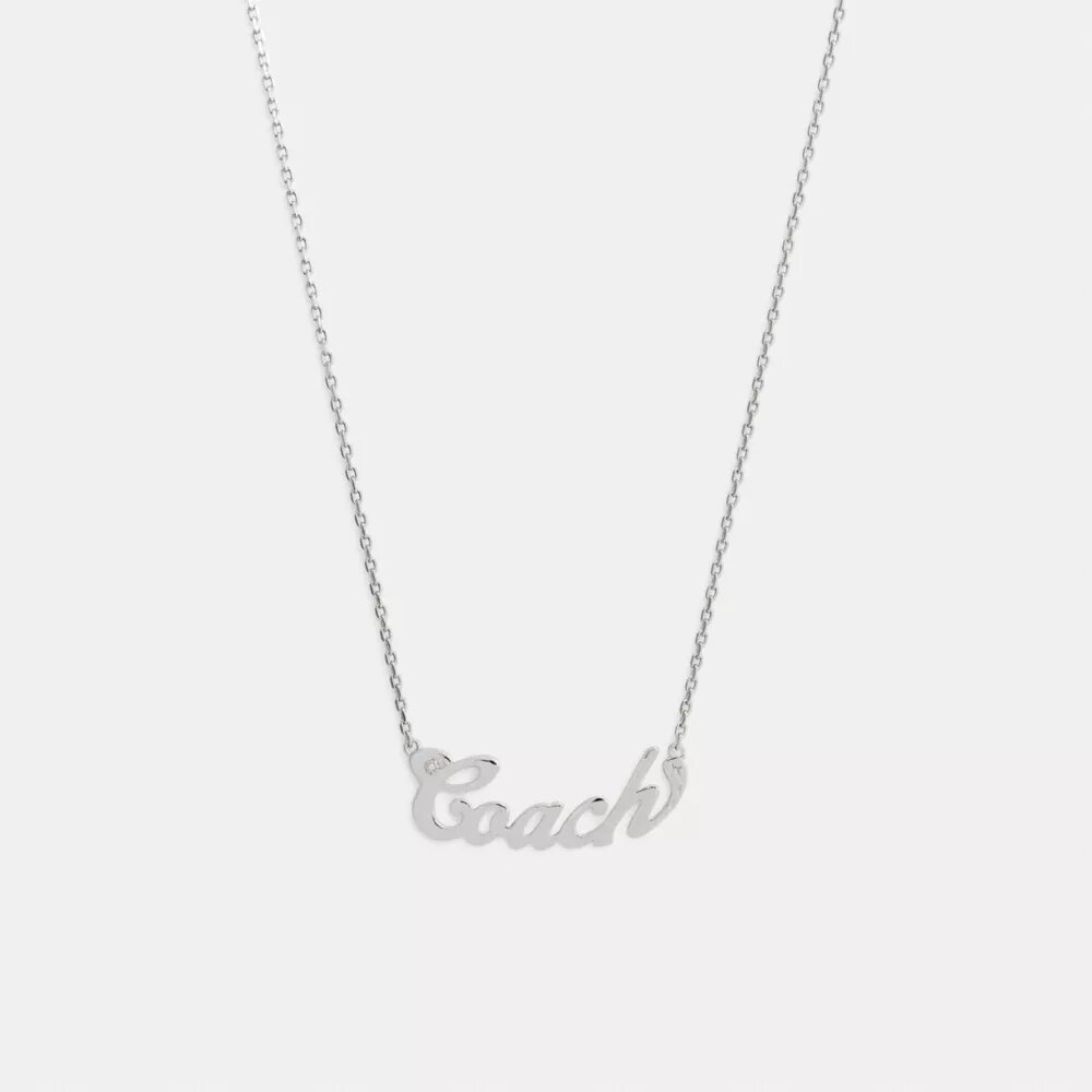 Collar con placa de nombre en letra cursiva Coach