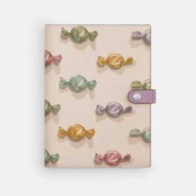 Cuaderno con estampado de dulces