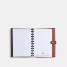 Cuaderno en Signature Canvas con tren navideño