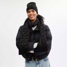 Juego de regalo con gorro y bufanda metálicos exclusivos