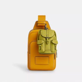 Mini colgante para mochila Warner