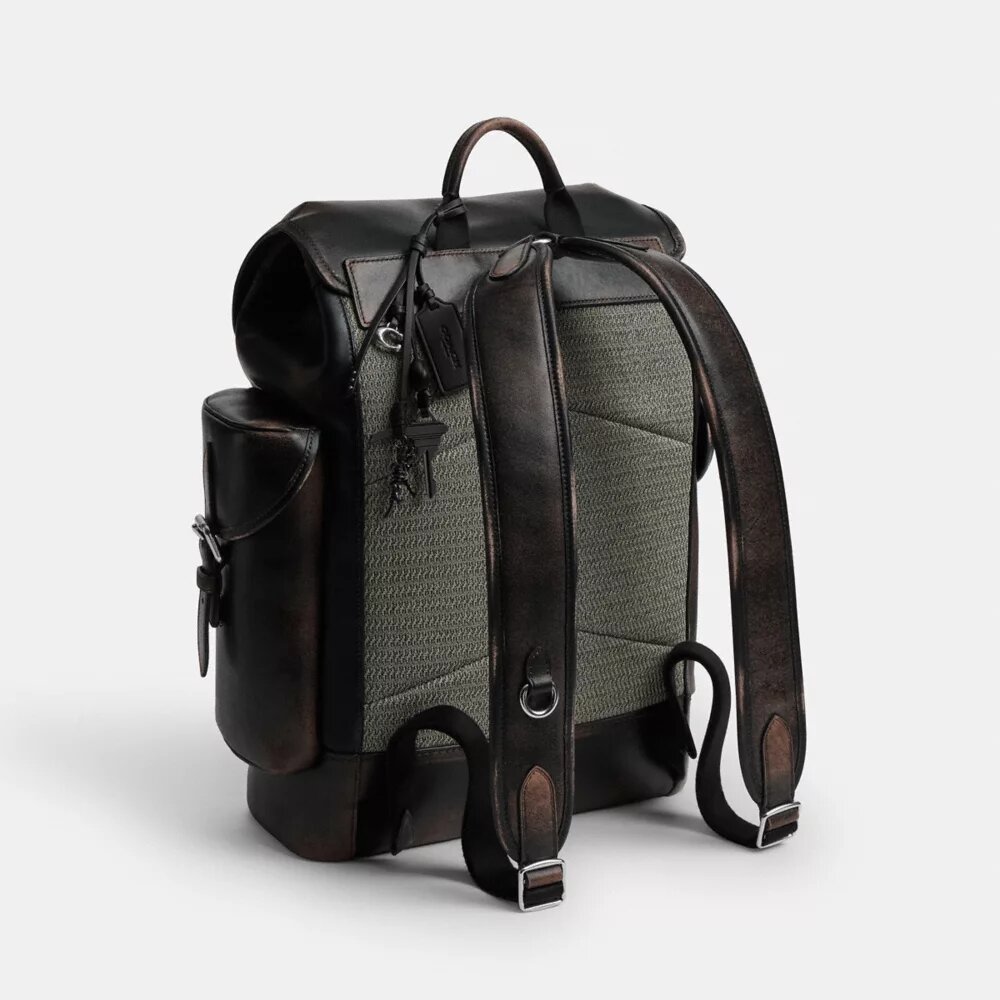Mochila Hitch en cuero desgastado