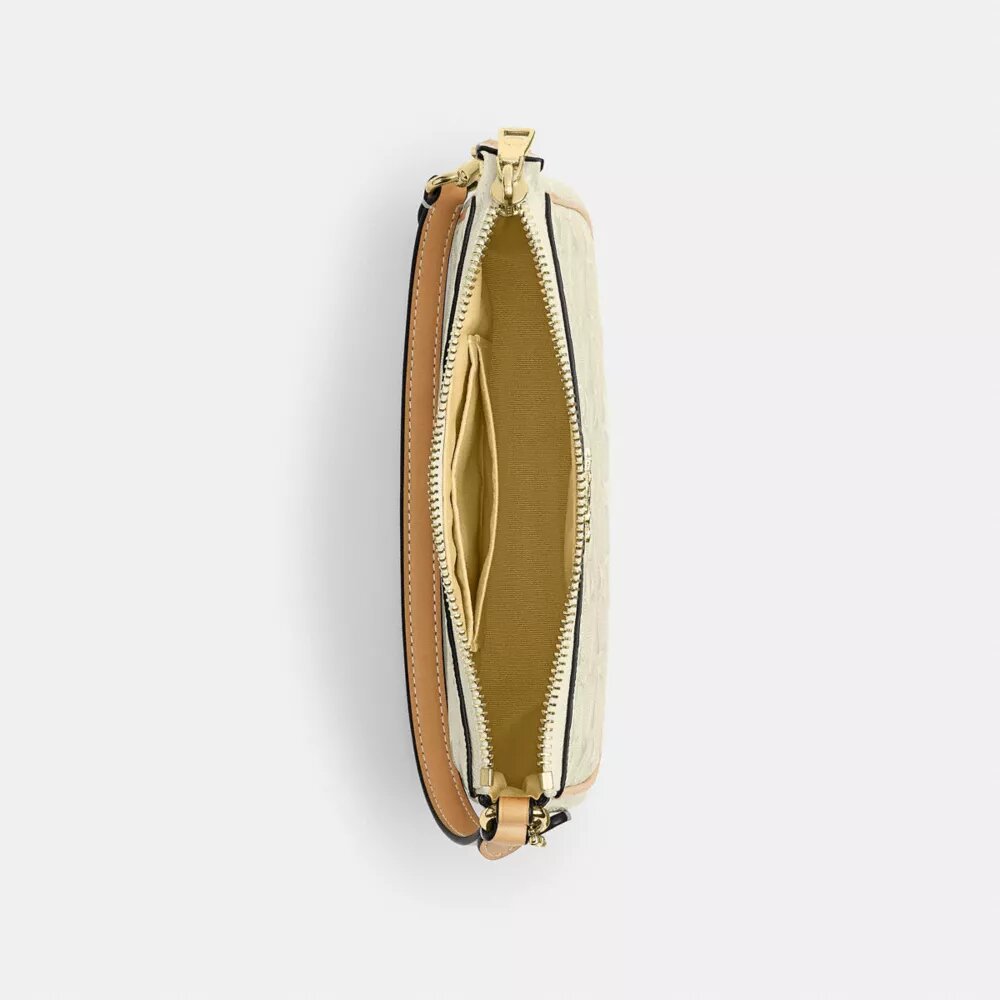 Nolita 19 en cuero exclusivo con Charms