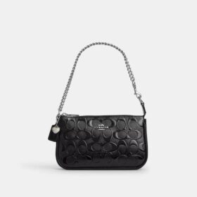 Nolita 19 en cuero exclusivo con diamante en forma de corazón
