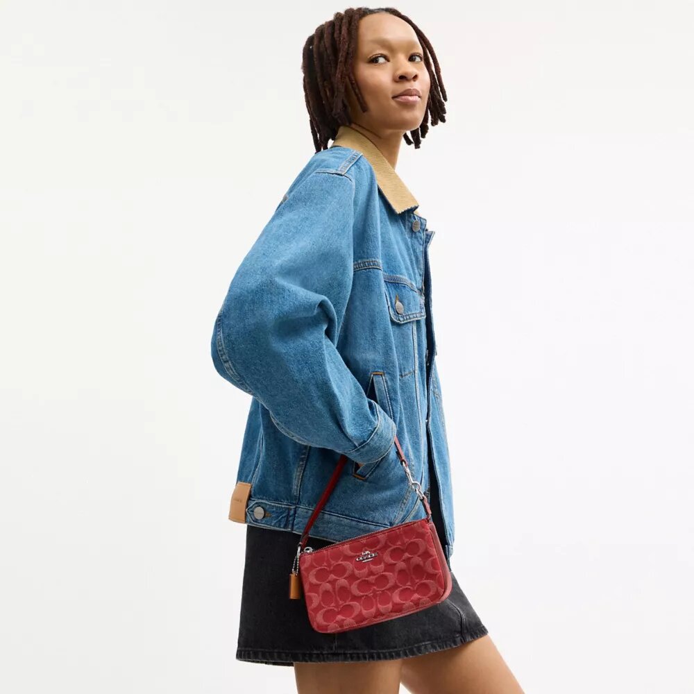 Nolita 19 en denim exclusivo