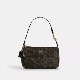Nolita 19 en Signature Canvas con Charms