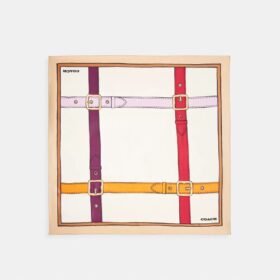 Pañuelo cuadrado de seda con estampado de cinturón en estilo «trompe l’oeil»