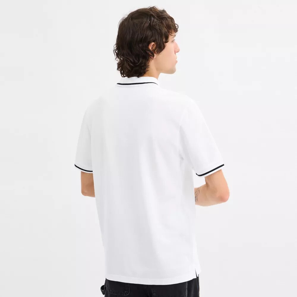 Polos con ribete exclusivo de algodón orgánico