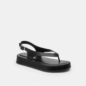 Sandalias de plataforma con «C» esculpida