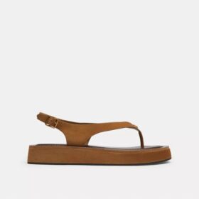 Sandalias de plataforma con «C» esculpida