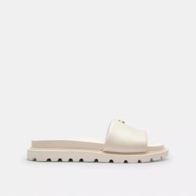 Sandalias tipo chanclas sin cordones Brynn