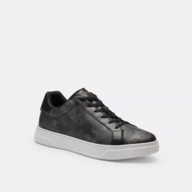 Zapatillas altas con estampado de camuflaje característico
