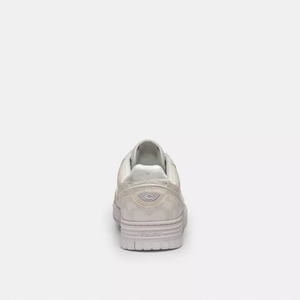 Zapatillas Soho en el estilo característico