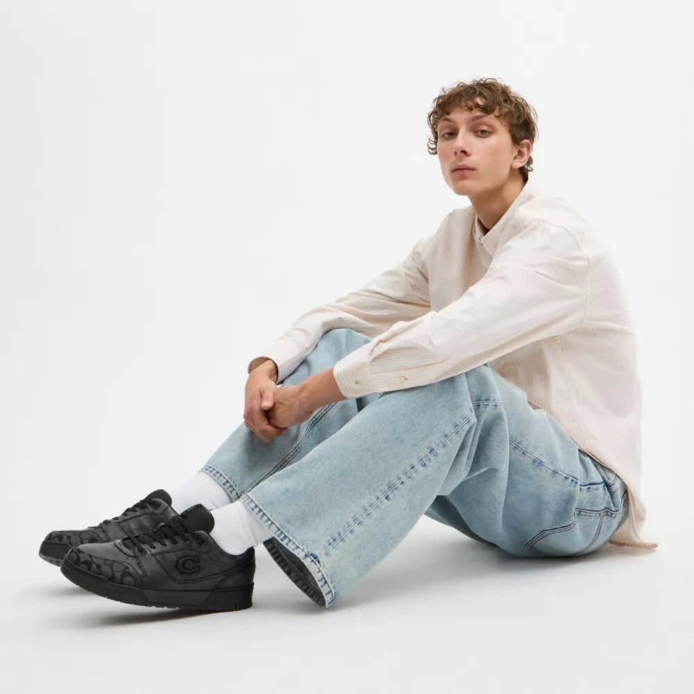 Zapatillas Soho en el estilo característico